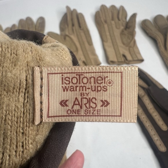VTG Lot 5 Pair Gloves Isotoner by Aris Nylon Spandex Acrylic Brown Tan Knit - Picture 3 of 10